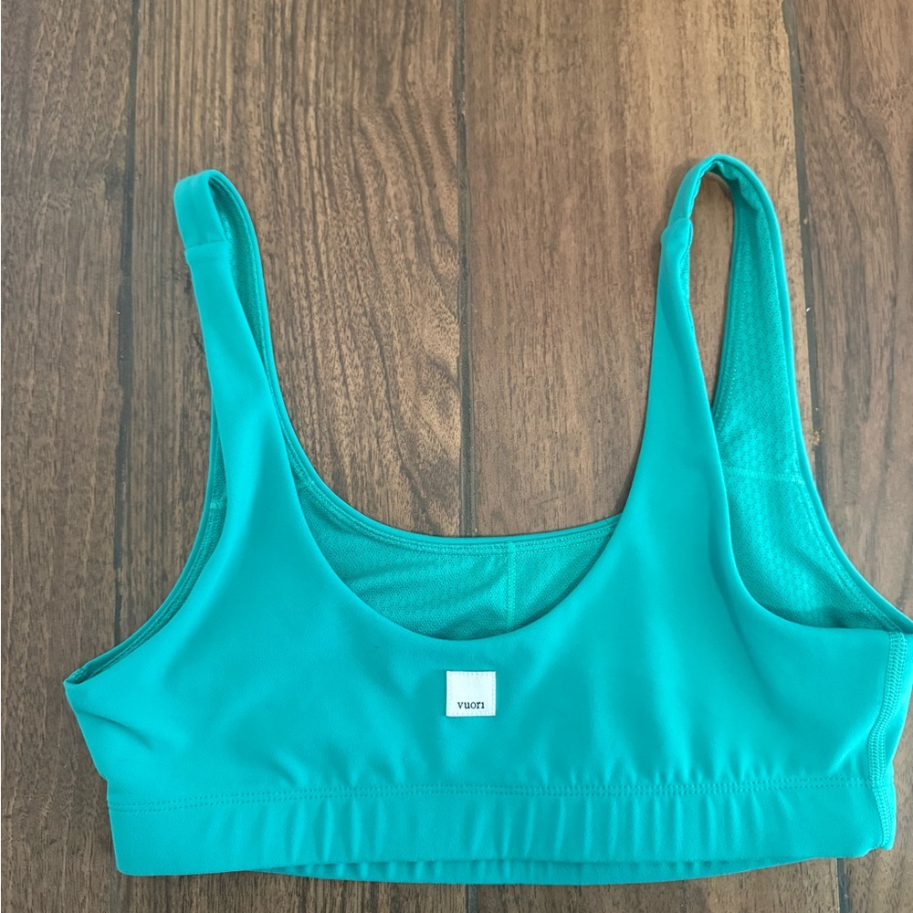 Vuori Daily Sports Bra Size Small Scoop back